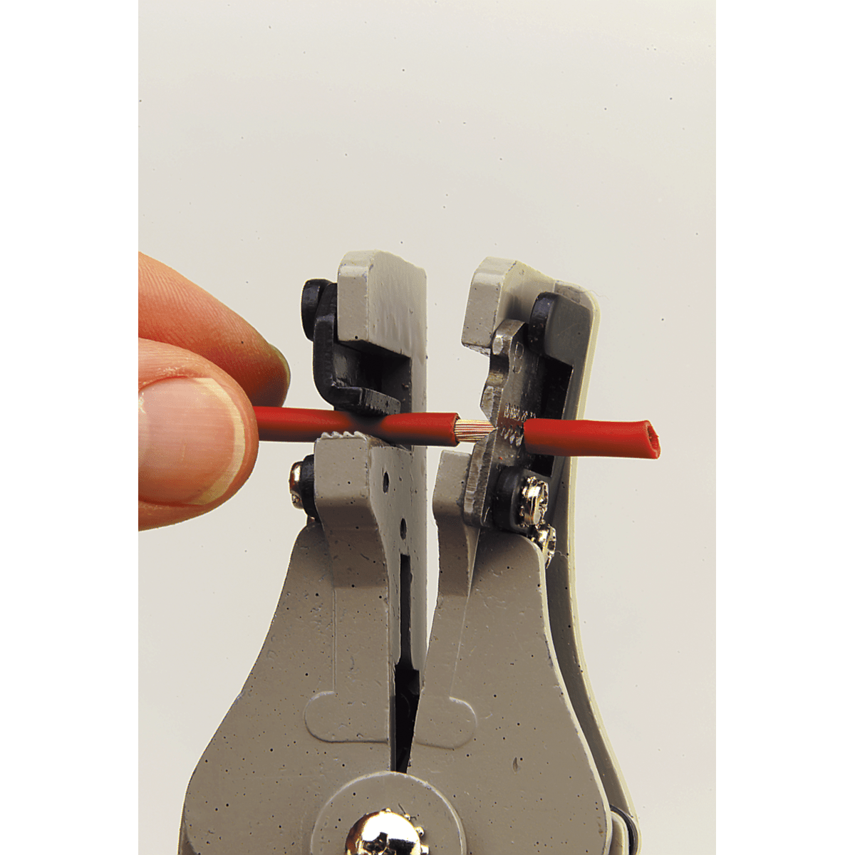 Sealey AK2252 Automatic Wire Stripping Tool - AK2252 - Sealey Tools UK - Trade Counter Direct