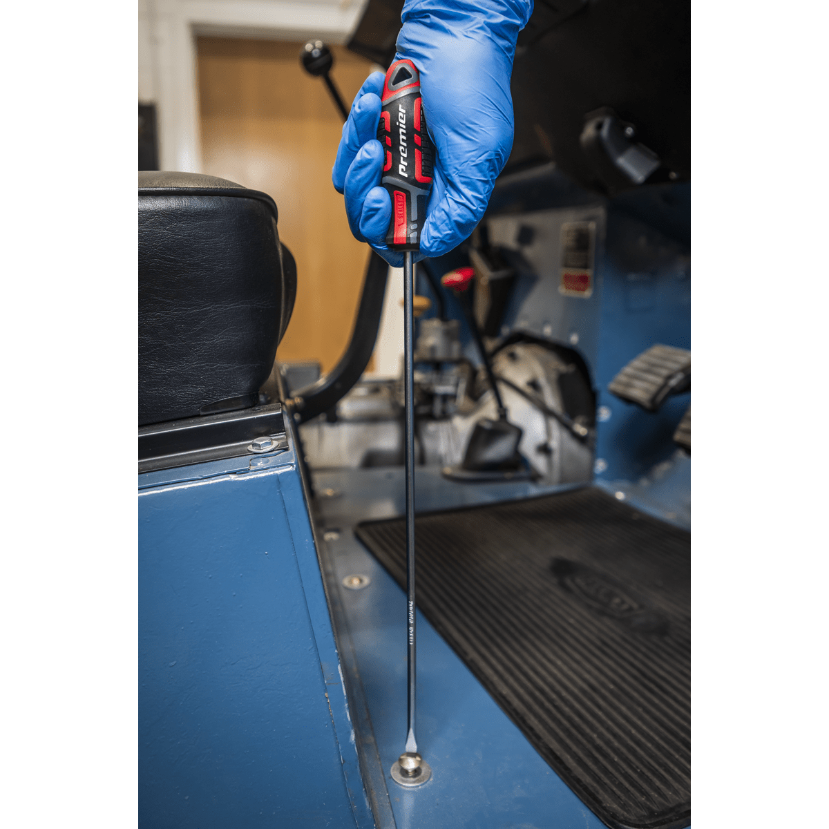 Sealey AK4372 GripMAX® Screwdriver Set Long 3pc - AK4372 - Sealey Tools UK - Trade Counter Direct