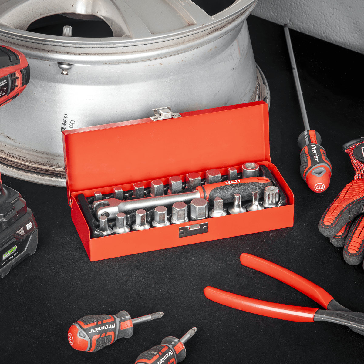 Sealey AK759 Oil Drain Plug Key Set 3/8"Sq Drive 20pc - AK759 - Sealey Tools UK - Trade Counter Direct