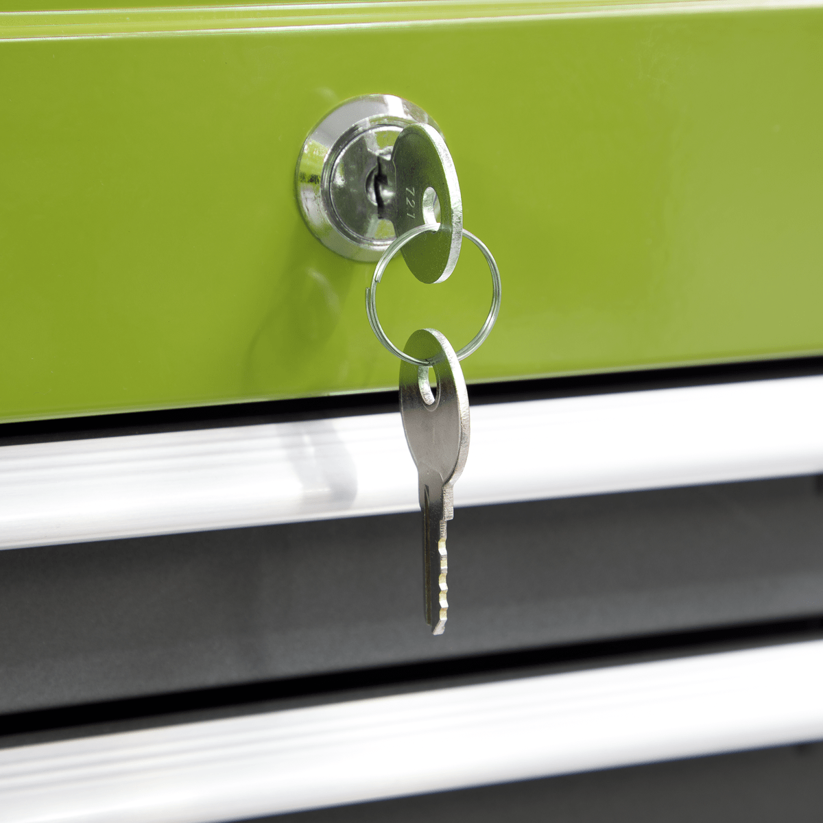 Sealey AP2200BBHVSTACK American PRO® Topchest, Mid-Box Tool Chest & Rollcab 9 Drawer Stack - Green - AP2200BBHVSTACK - Sealey Tools UK - Trade Counter Direct