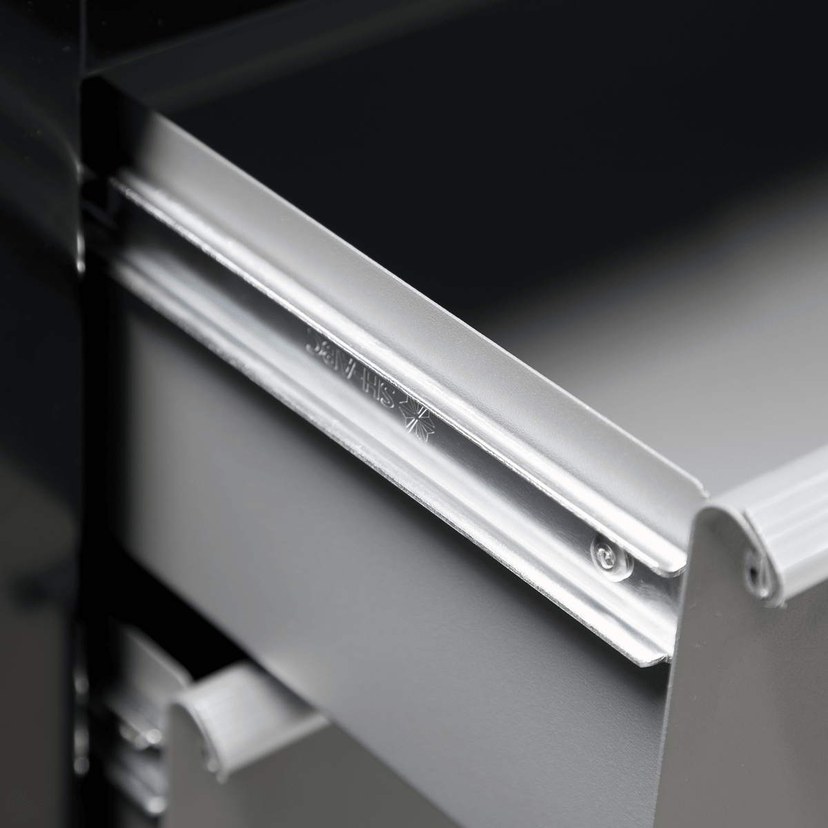 Sealey AP2505B American PRO® Rollcab 5 Drawer - Black/Grey - AP2505B - Sealey Tools UK - Trade Counter Direct