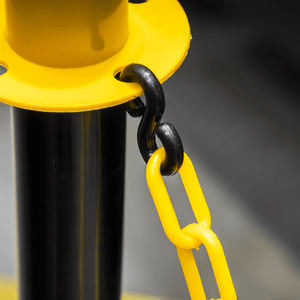 Sealey BYSBKIT Post & Chain Kit 25m - Black/Yellow - BYSBKIT - Sealey Tools UK - Trade Counter Direct