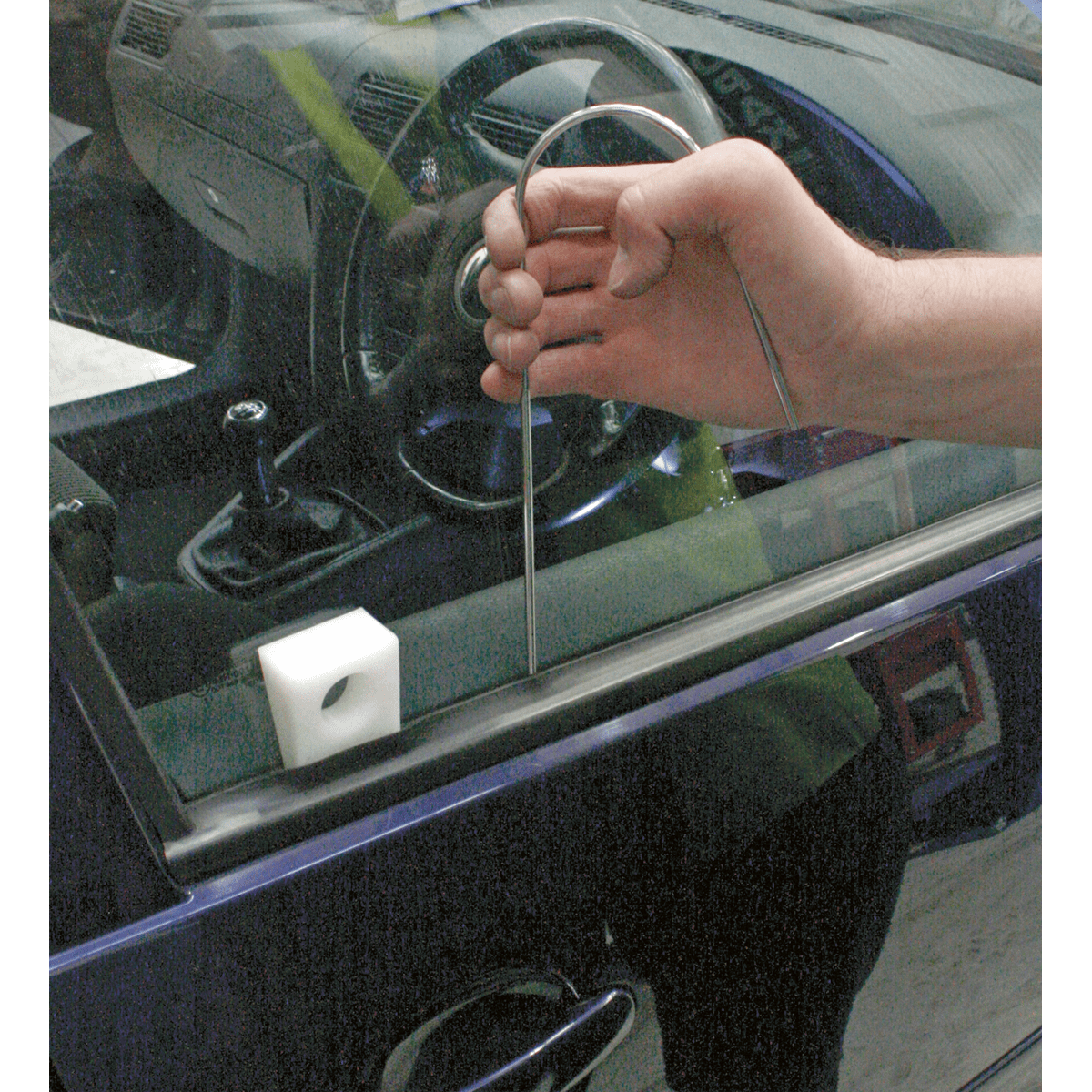 Sealey EC95 Emergency Car Opening Kit - EC95 - Sealey Tools UK - Trade Counter Direct