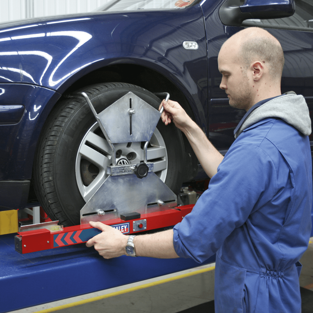 Sealey GA70COMBO 4-Wheel Laser Wheel Aligner Combo - GA70COMBO - Sealey Tools UK - Trade Counter Direct