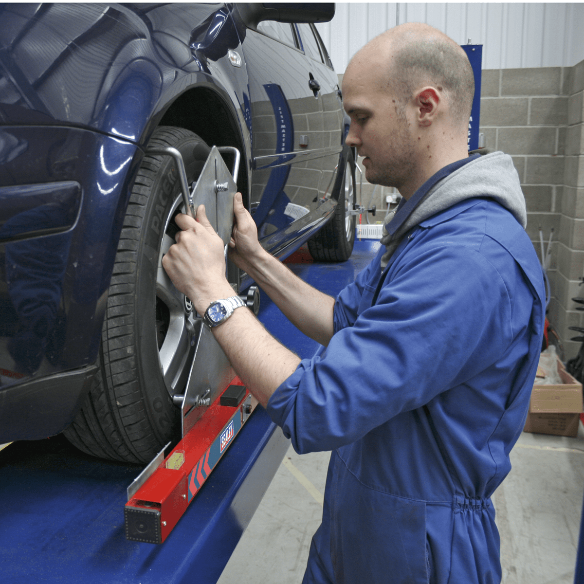 Sealey GA70COMBO 4-Wheel Laser Wheel Aligner Combo - GA70COMBO - Sealey Tools UK - Trade Counter Direct