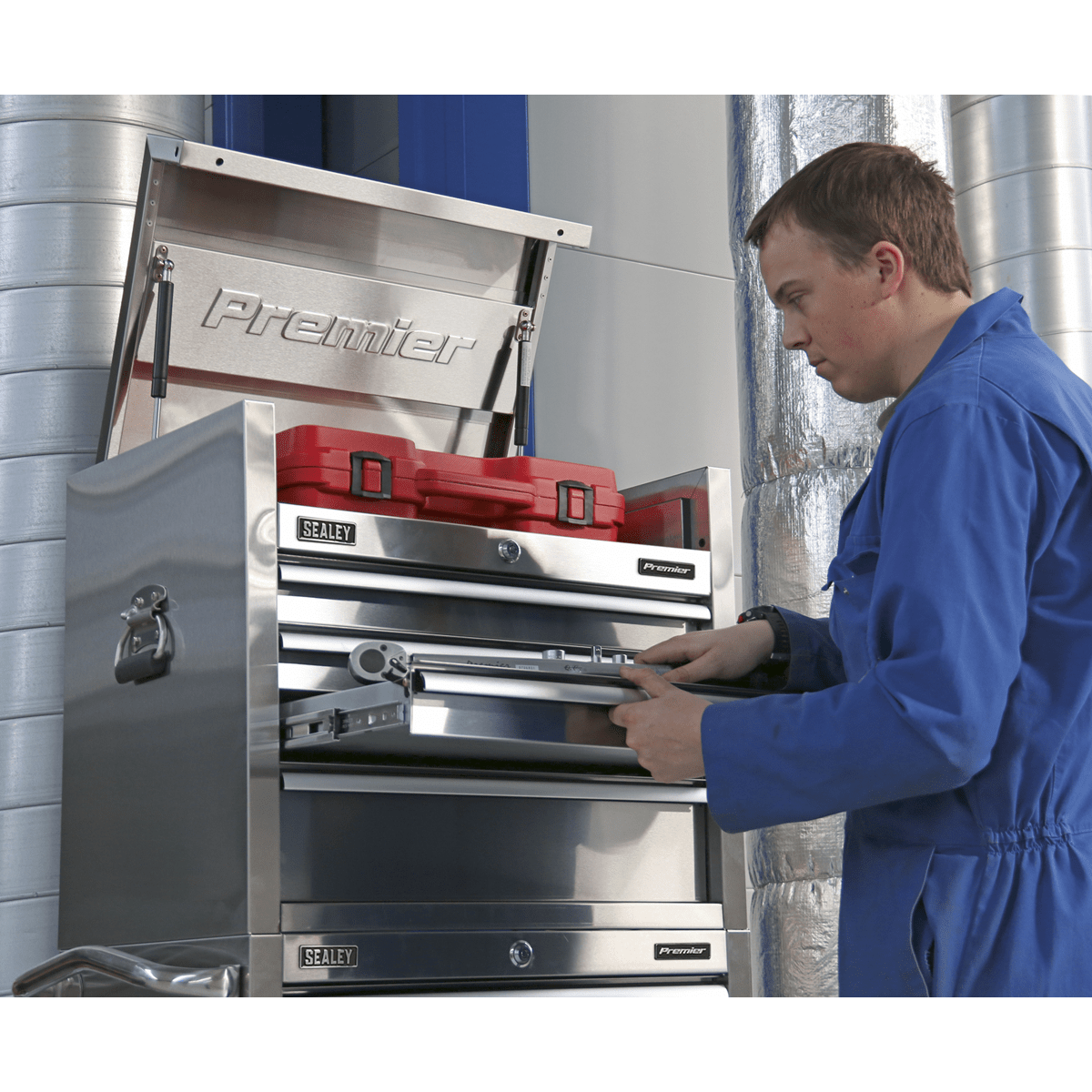 Sealey PTB66004SS Premier™ Heavy-Duty Topchest 4 Drawer 675mm - Stainless Steel - PTB66004SS - Sealey Tools UK - Trade Counter Direct