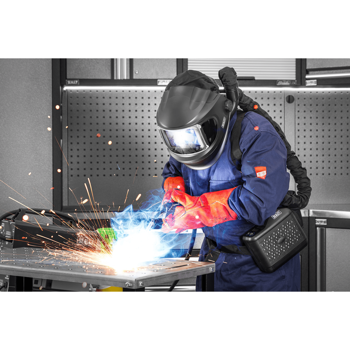 Sealey PWH618 Auto Darkening Welding Helmet with TH3 Powered Air Purifying Respirator (PAPR) - PWH618 - Sealey Tools UK - Trade Counter Direct