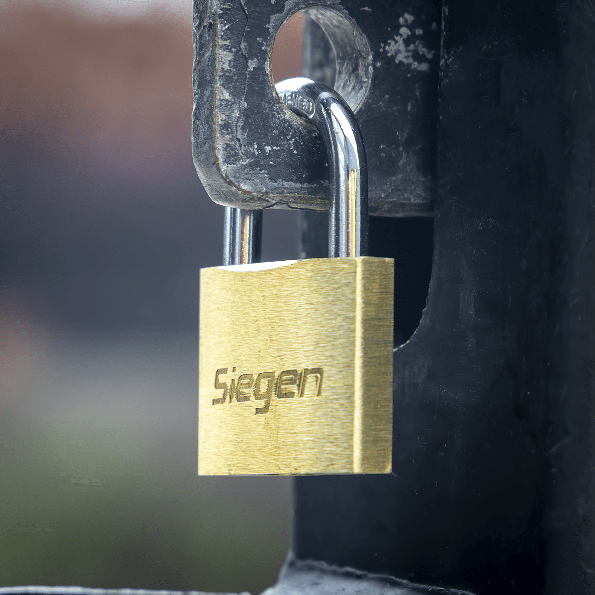 Sealey S0987 Siegen Brass Body Padlock with Brass Cylinder 40mm - S0987 - Sealey Tools UK - Trade Counter Direct