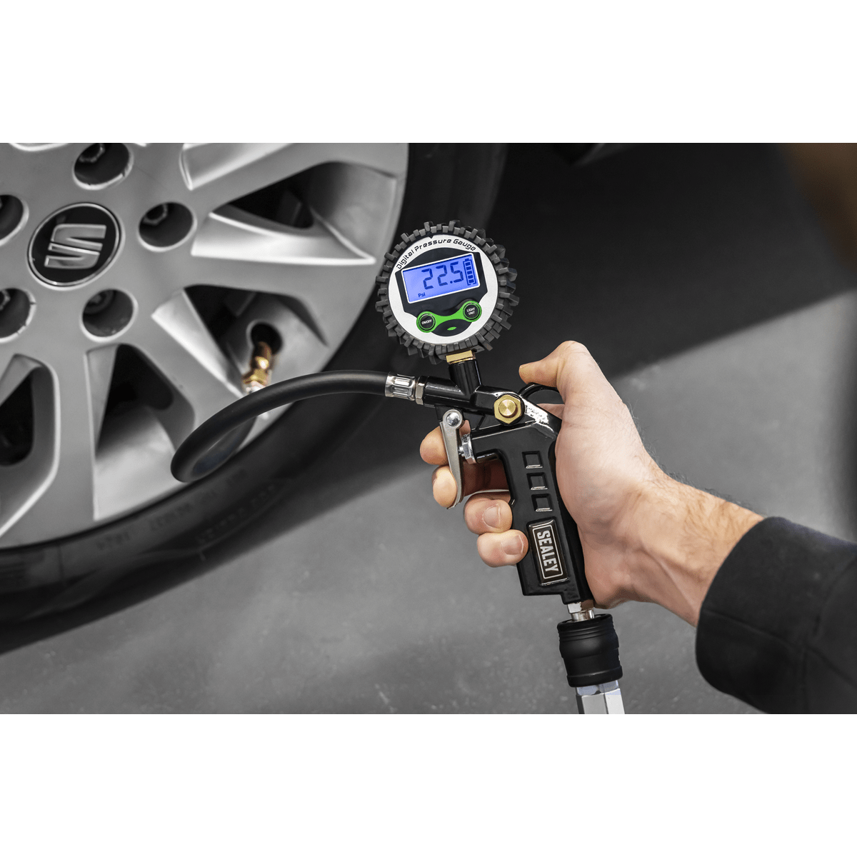 Sealey SA332D Digital Pistol Grip Tyre Inflator with Clip-On Connector - SA332D - Sealey Tools UK - Trade Counter Direct