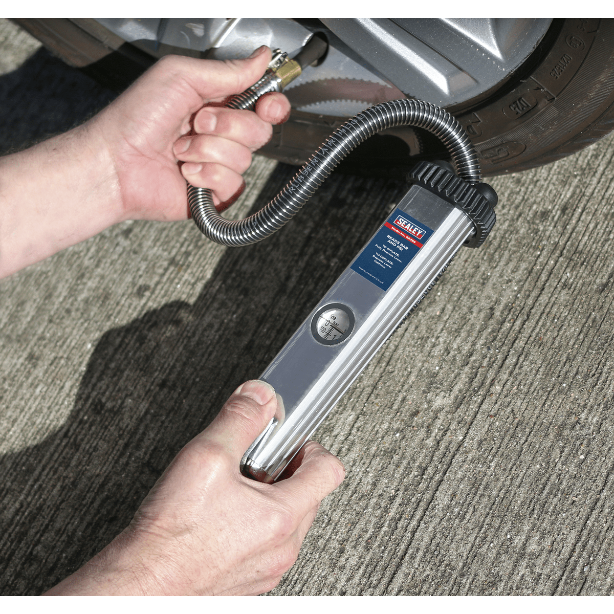 Sealey SA395 Tyre Inflator with Clip-On Connector - SA395 - Sealey Tools UK - Trade Counter Direct