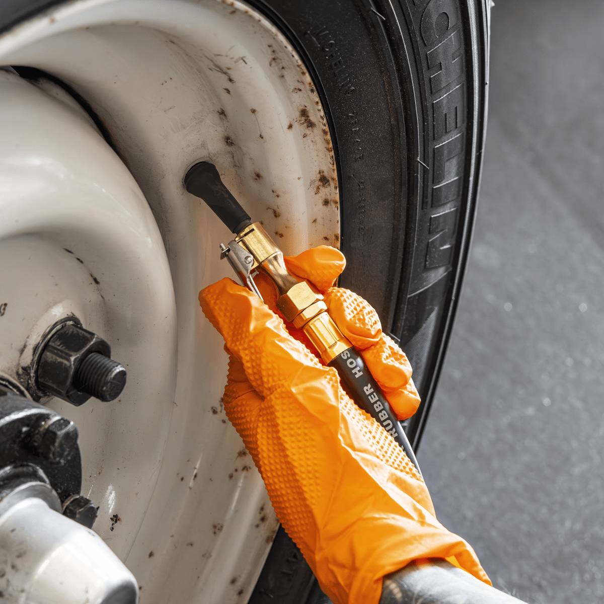 Sealey SA9304 Tyre Inflator with Clip-On Connector - SA9304 - Sealey Tools UK - Trade Counter Direct