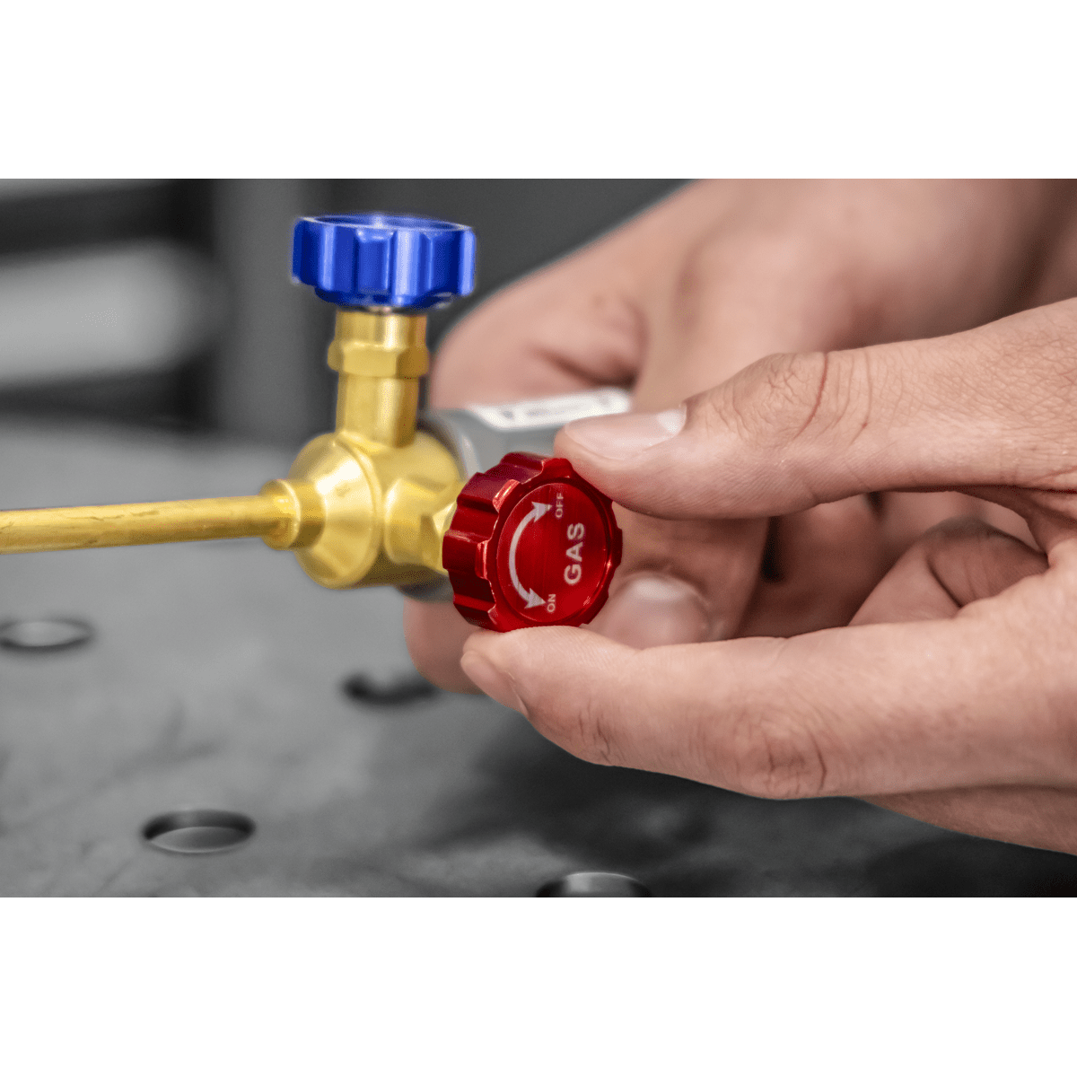 Sealey SMGT03 MAPP Gas & Oxygen Brazing Kit - SMGT03 - Sealey Tools UK - Trade Counter Direct
