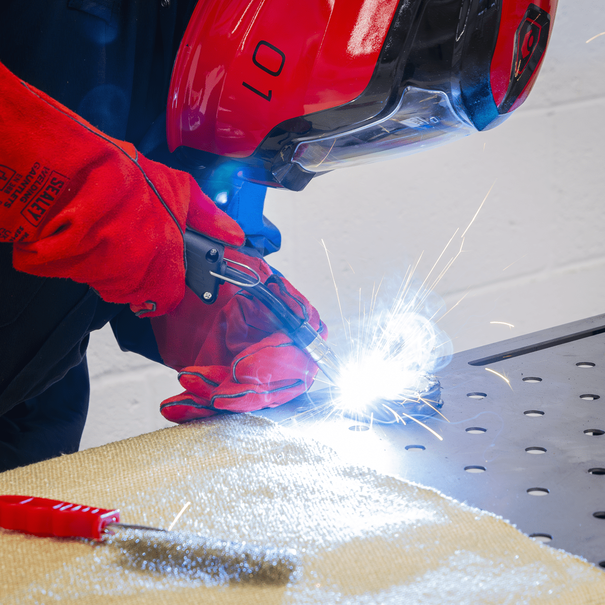 Sealey SUPERMIG130 Mini Portable Gas/Gasless MIG Welder 130A 230V - SUPERMIG130 - Sealey Tools UK - Trade Counter Direct