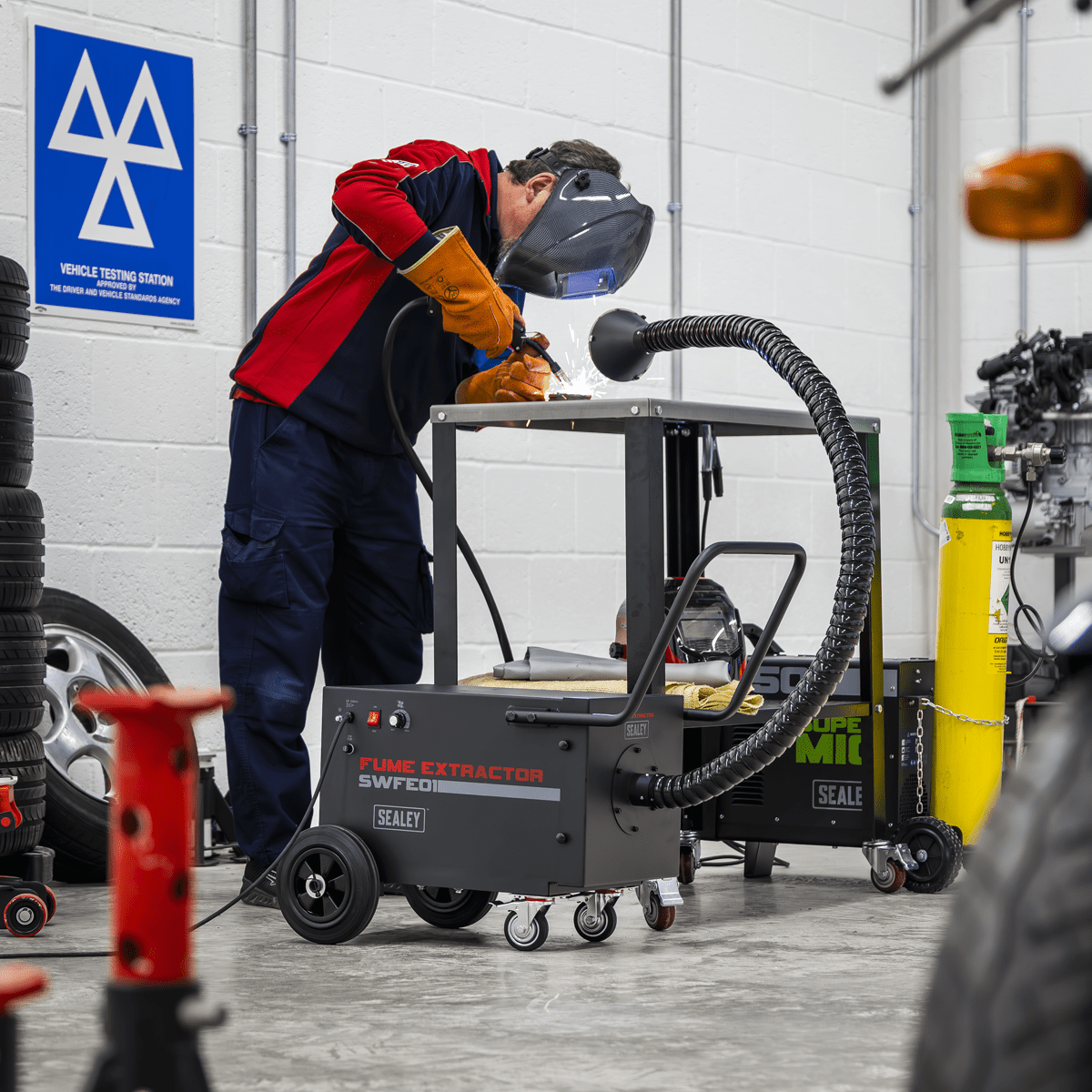 Sealey SWFE01 Welding Fume Extractor - SWFE01 - Sealey Tools UK - Trade Counter Direct
