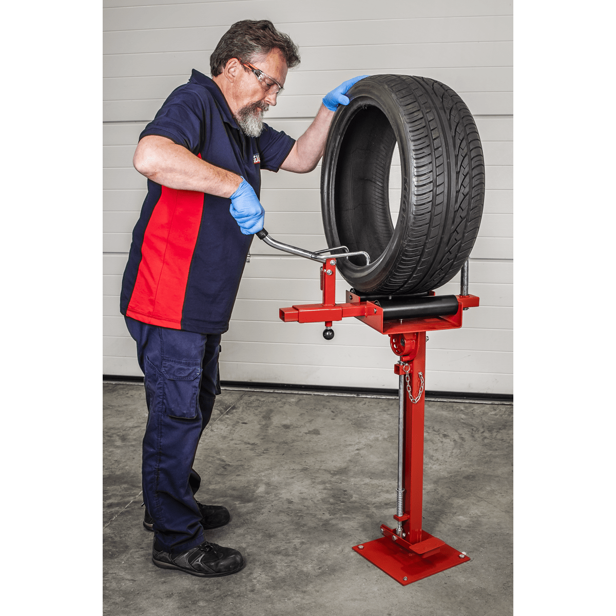 Sealey TC970 Manual Tyre Spreader with Stand - TC970 - Sealey Tools UK - Trade Counter Direct
