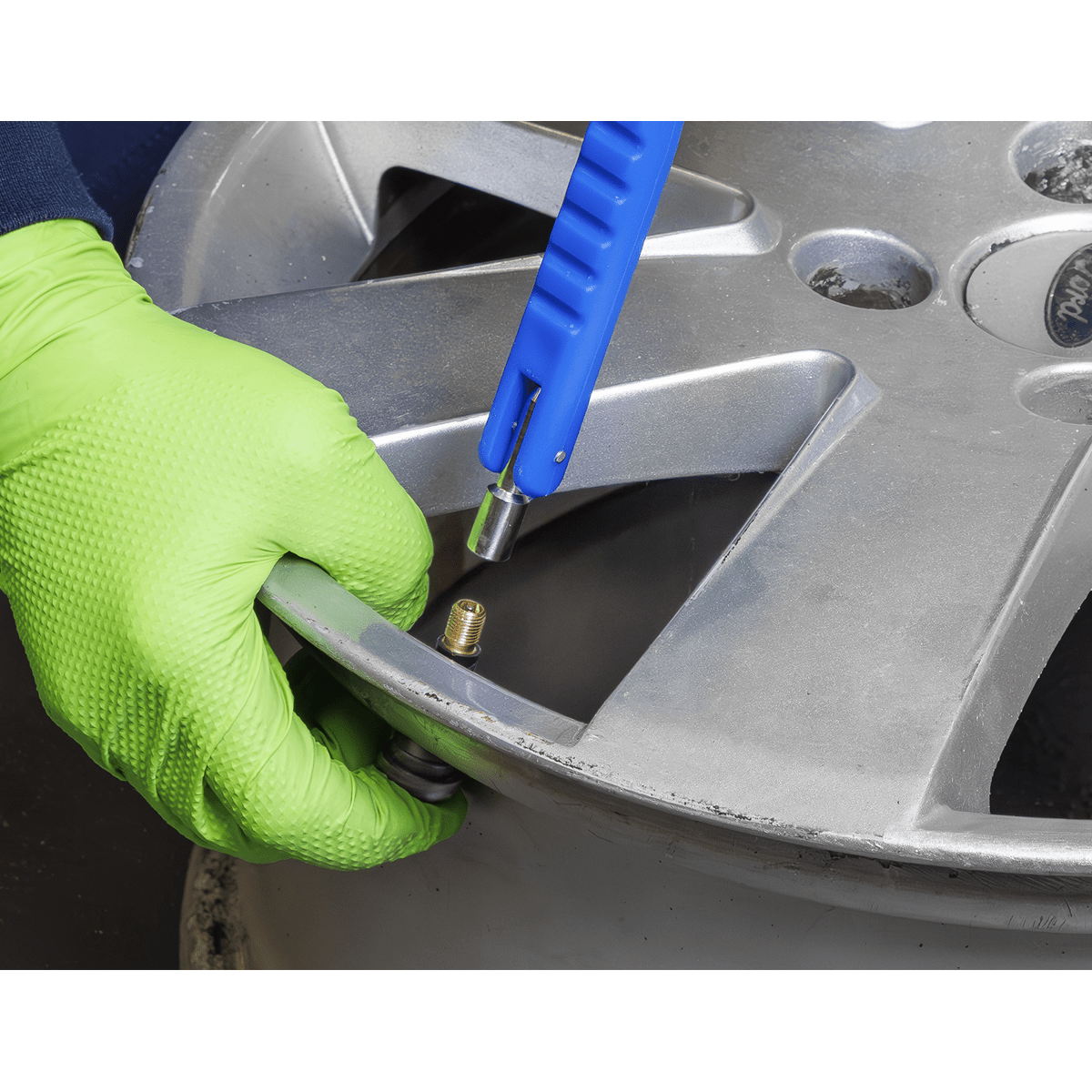 Sealey TST04 Alloy Rim Tyre Valve Installer - TST04 - Sealey Tools UK - Trade Counter Direct