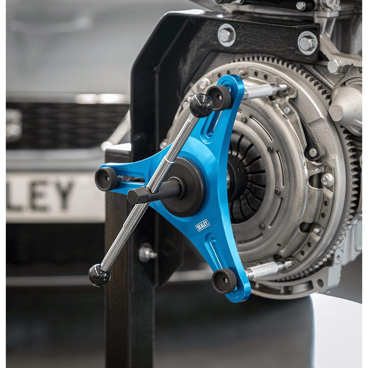Sealey VS011 Self-Adjusting Clutch Tool - VS011 - Sealey Tools UK - Trade Counter Direct