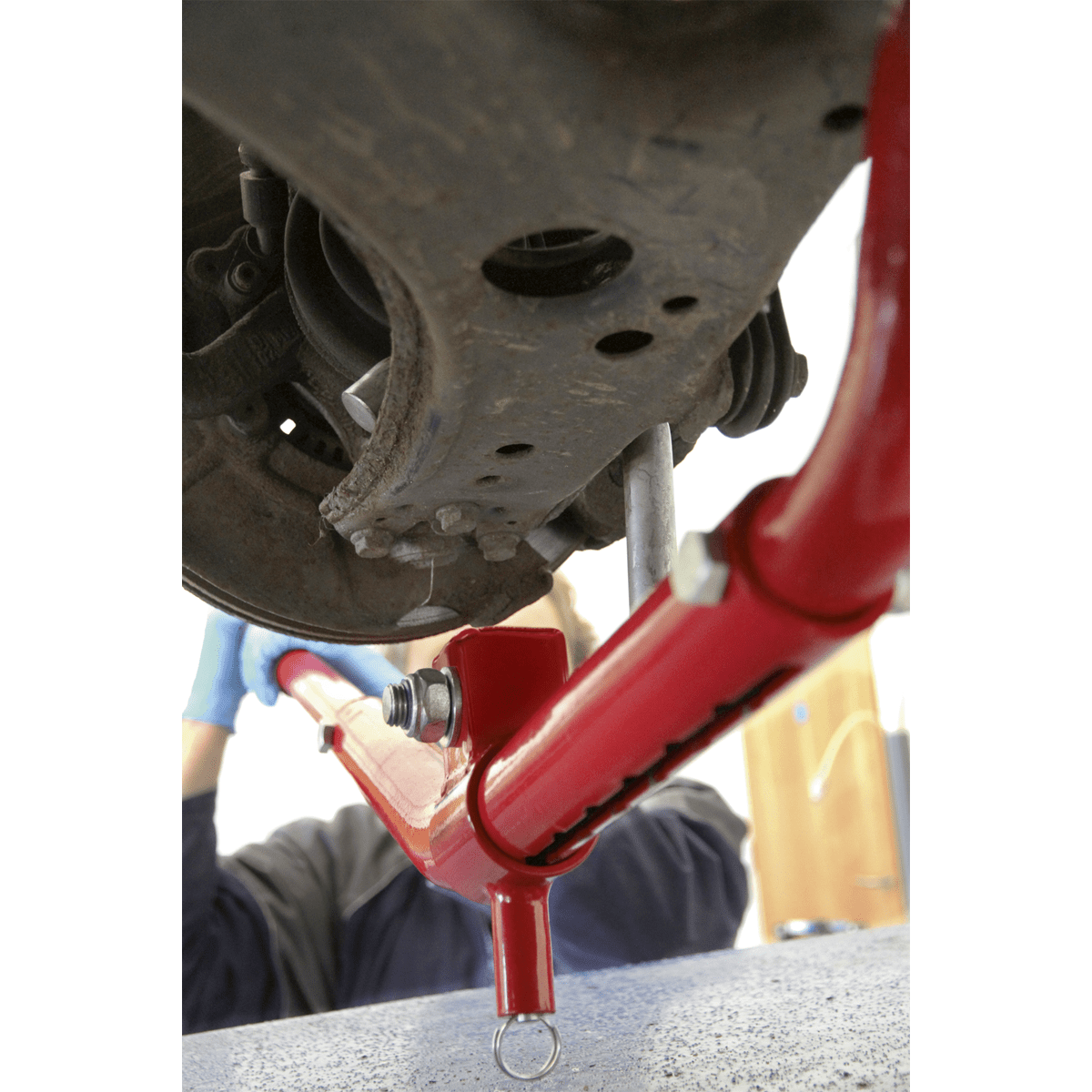 Sealey VS3815 Suspension Arm Lever - VS3815 - Sealey Tools UK - Trade Counter Direct
