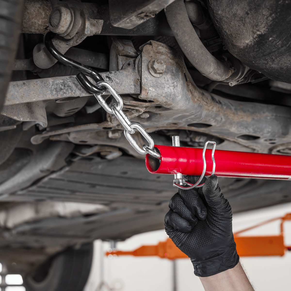 Sealey VS3819 Hands-Free Suspension Arm Lever - VS3819 - Sealey Tools UK - Trade Counter Direct