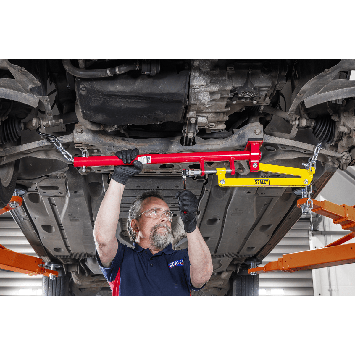 Sealey VS3819 Hands-Free Suspension Arm Lever - VS3819 - Sealey Tools UK - Trade Counter Direct