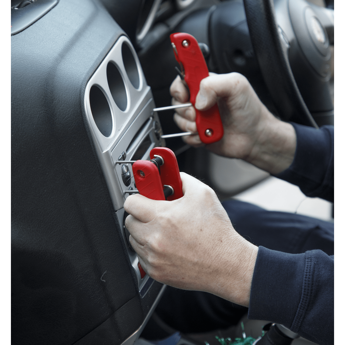 Sealey VS8048 36-Function Radio Release Key Set - VS8048 - Sealey Tools UK - Trade Counter Direct