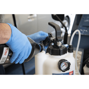 Sealey VS830 Pneumatic Brake & Clutch Bleeder 2.5L - VS830 - Sealey Tools UK - Trade Counter Direct