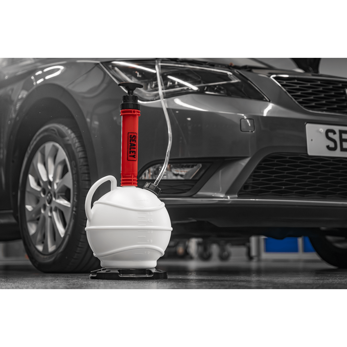 Sealey VS836 Manual Vacuum Brake & Fluid Extractor Pump 6L - VS836 - Sealey Tools UK - Trade Counter Direct