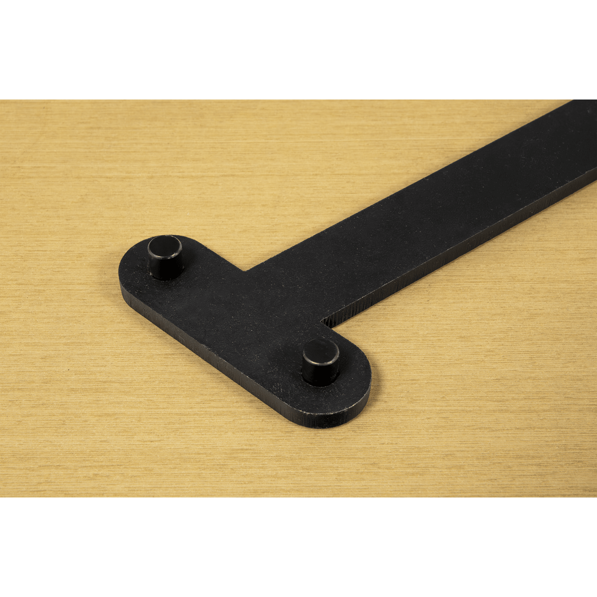 Sealey VSE5944 Diesel Engine Auxiliary Belt Tension Tool for Ford, Jaguar 2.0D/2.2D Di/TDdi/TDCi/2.4D TDdi - Chain Drive - VSE5944 - Sealey Tools UK - Trade Counter Direct