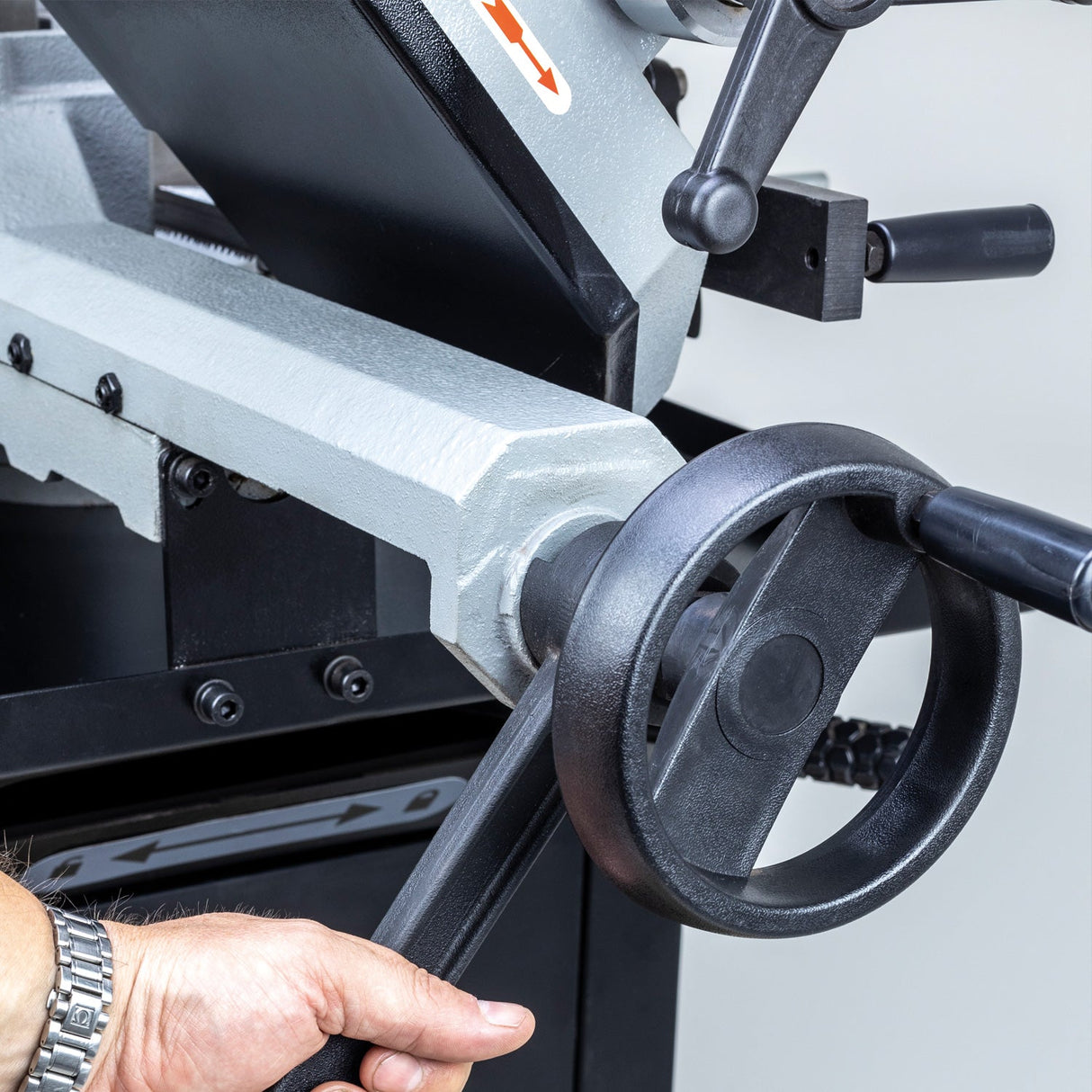 SIP 10" Vari-Speed Swivel Head Metal Bandsaw - SIP-01526 - SIP Tools UK - Trade Counter Direct
