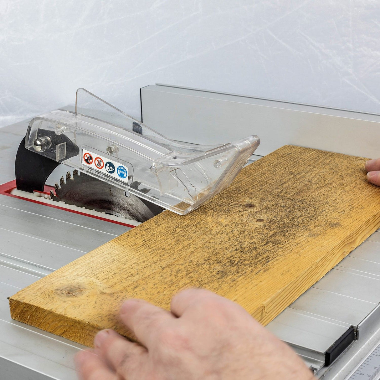 SIP 2 - in - 1 Table Saw with Integrated Dust Extractor - SIP-01513 - SIP Tools UK - Trade Counter Direct