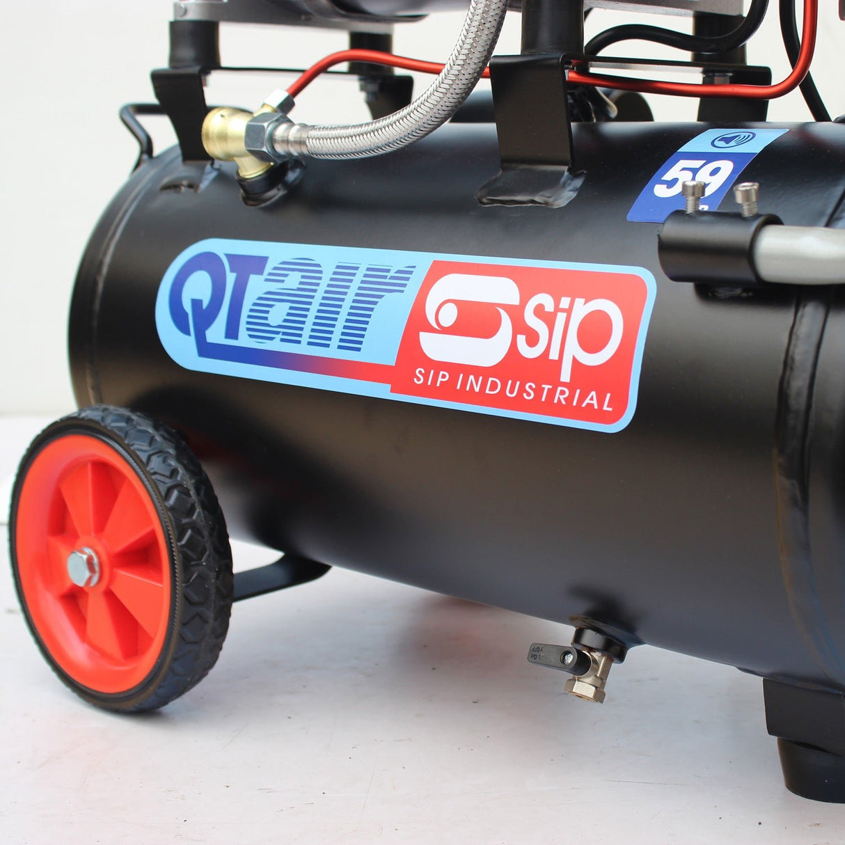 SIP QT AIR DD 1.5hp 24ltr Ultra Low Noise Oil-Free Direct Drive Compressor - SIP-05491 - SIP Tools UK - Trade Counter Direct