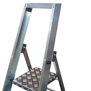 TB Davies 1202 - 024 4 Tread Professional Platform Step Ladder - 1202-024 - TB Davies - Trade Counter Direct