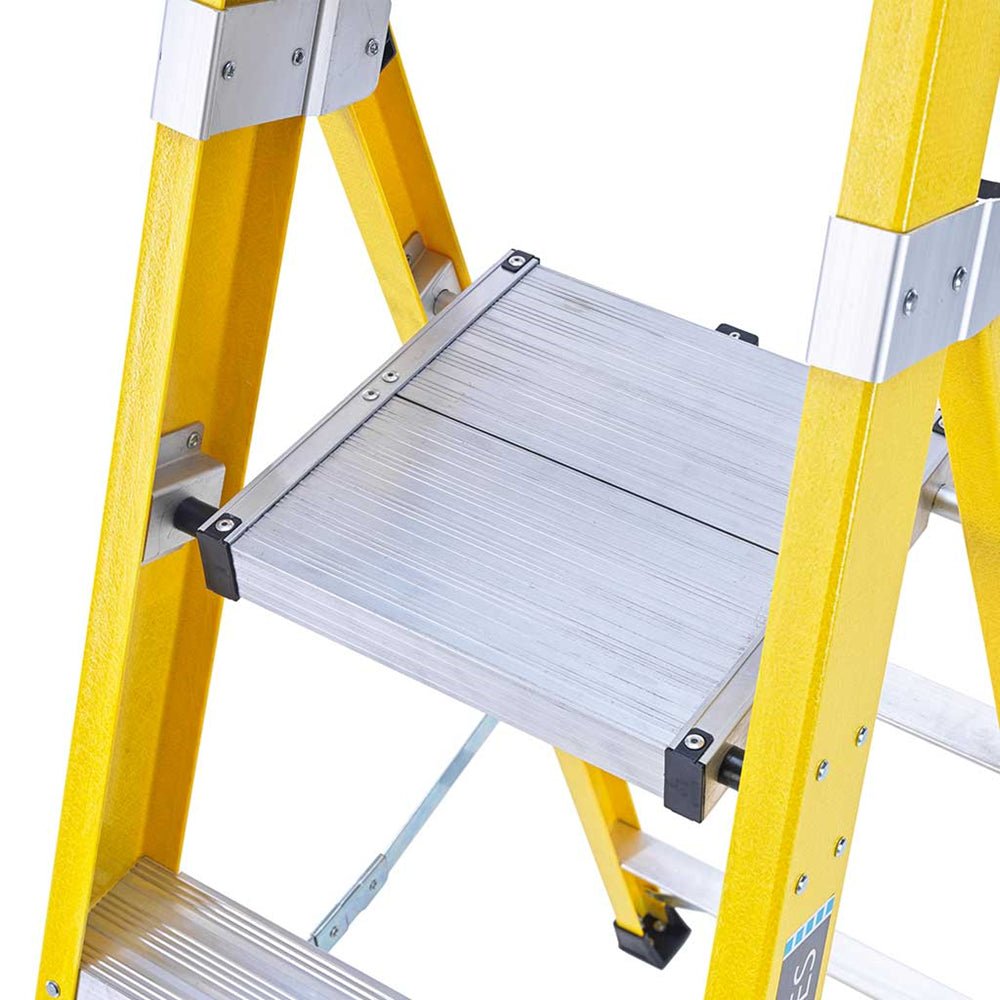 TB Davies 1236 - 005 5 Tread Heavy - Duty Fibreglass Platform Step Ladder - 1236-005 - TB Davies - Trade Counter Direct